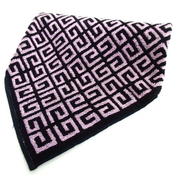 NWT Authentic Givenchy Pouch and Cloth Gift Set - Picture 2 of 7